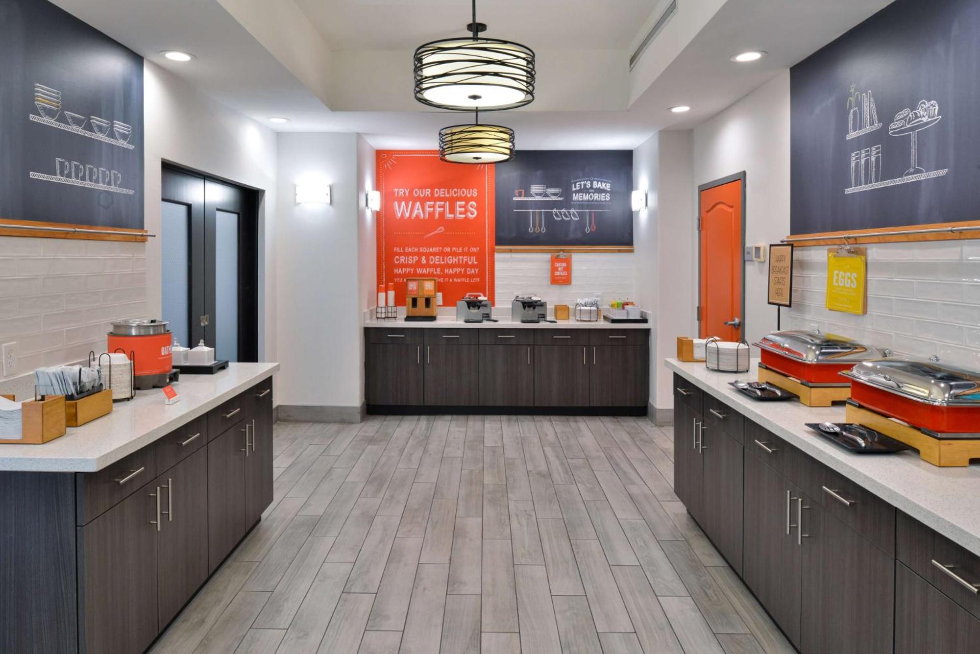 Hampton Inn Kansas City Northeast Extérieur photo