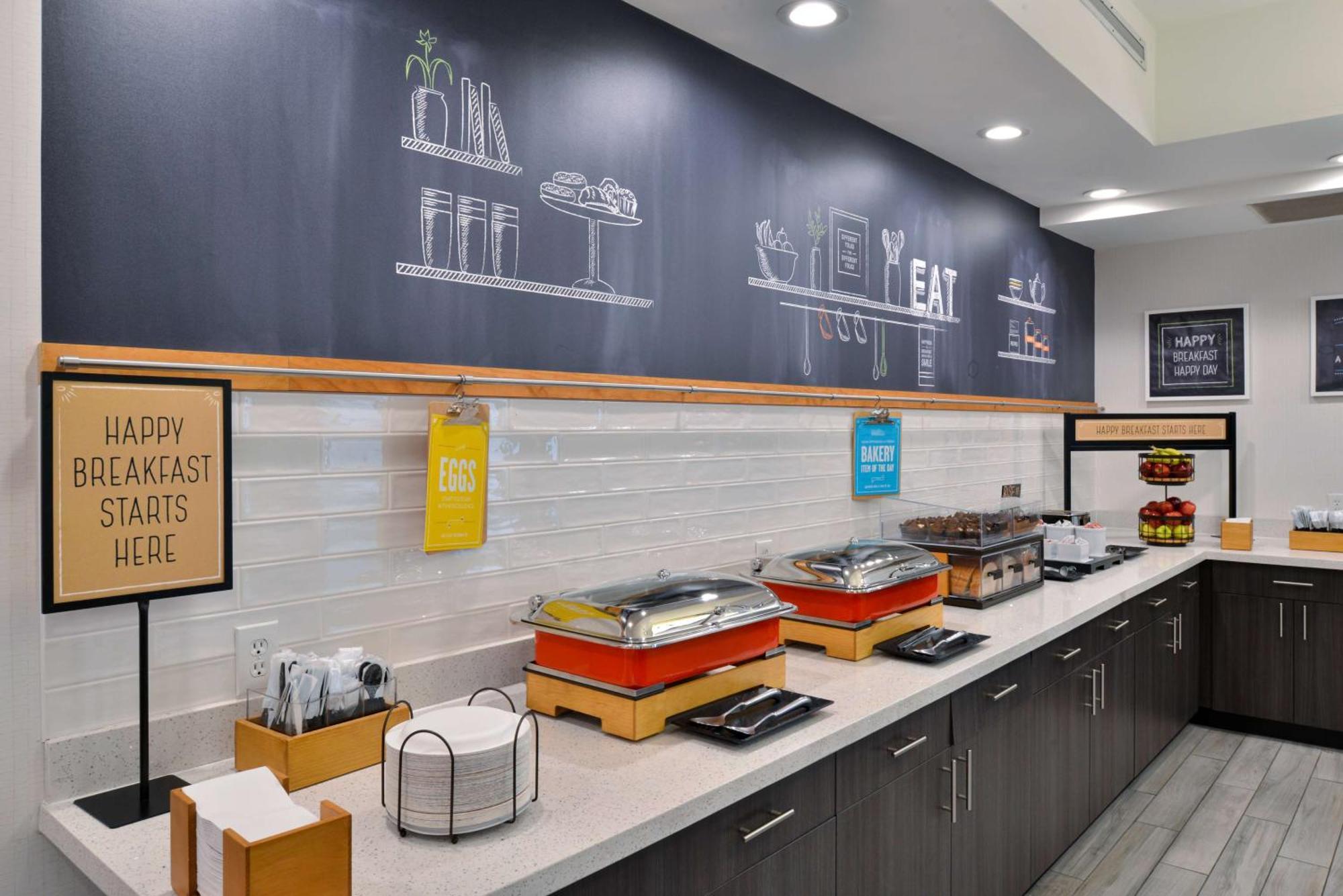 Hampton Inn Kansas City Northeast Extérieur photo